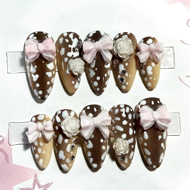 Nail Art Press On - 10 Adet Badem Şeklinde Yapıştırma Tırnak,